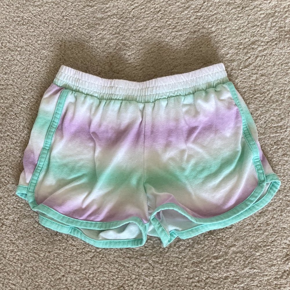 aura shorts from wonder nation